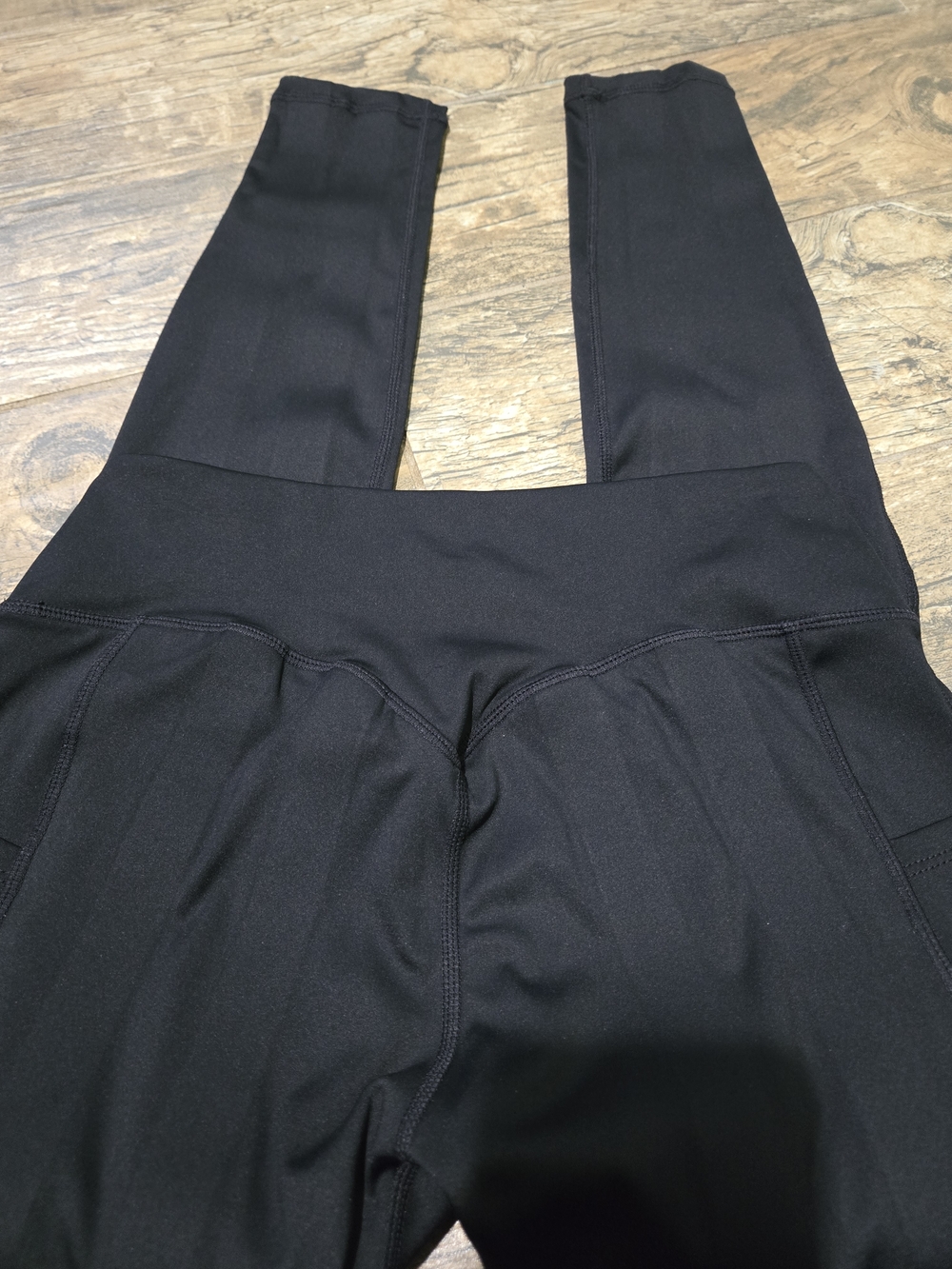 Skinnify  Leggings with built-in resistance bands and side pockets - Picture 10 of 10